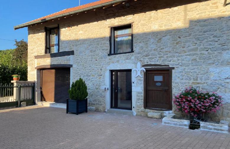Maison Neuve Tout Confort, Deux Chambres Saint-Martin-du-Mont Экстерьер фото